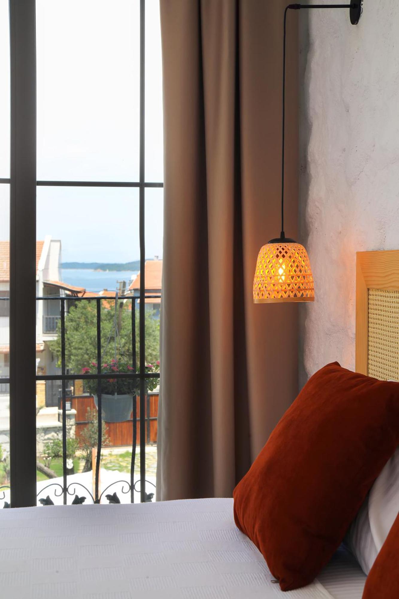Huzurla otel İzmir Buitenkant foto